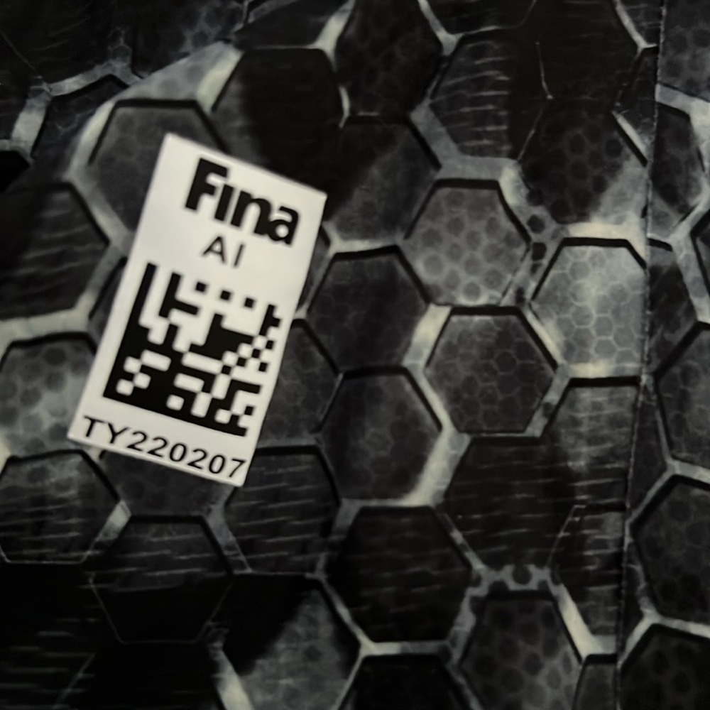 TYR Black Hex-Pattern One-Piece Racing Swimsuit - Picture 4 of 10